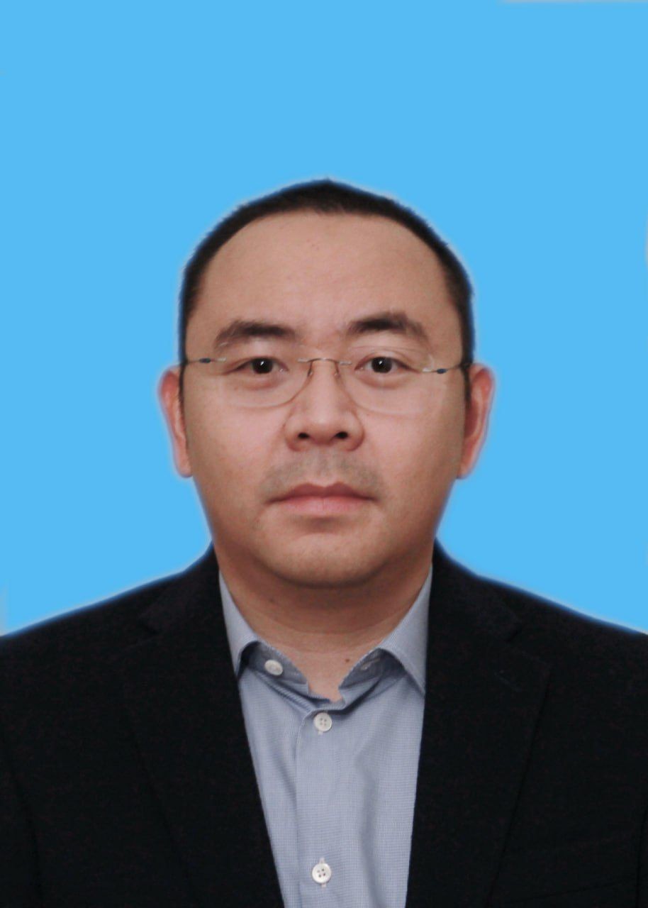 Dr. Wang Hao